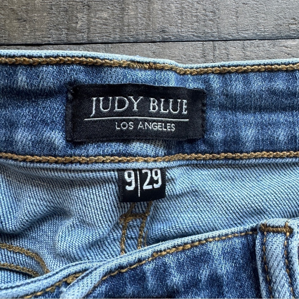 Judy Blue Walk This City Slim Fit Jeans Women's 9/29 Blue Distressed JB82204DK - Picture 8 of 12